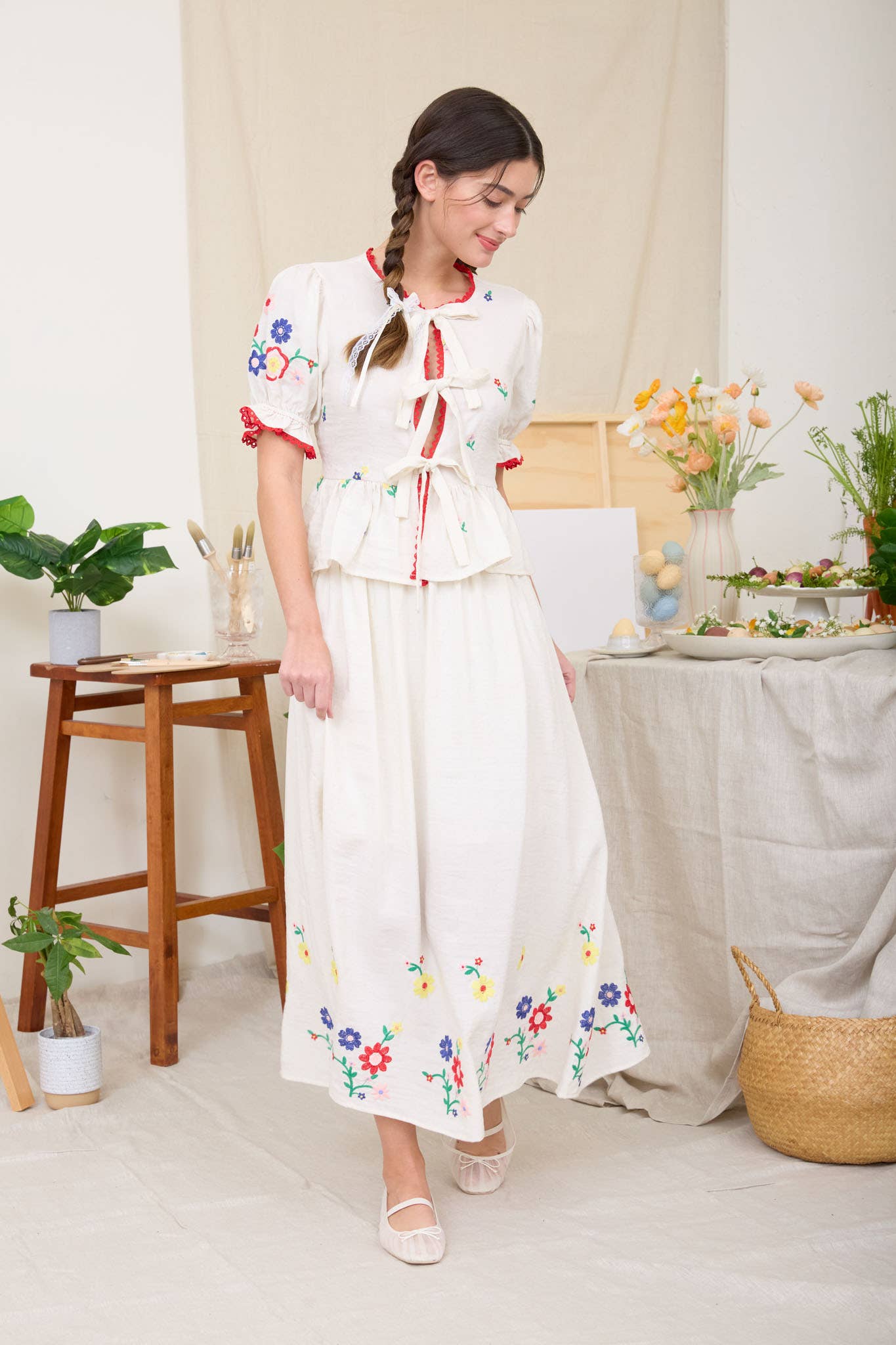 Flower Market Embroidered Set