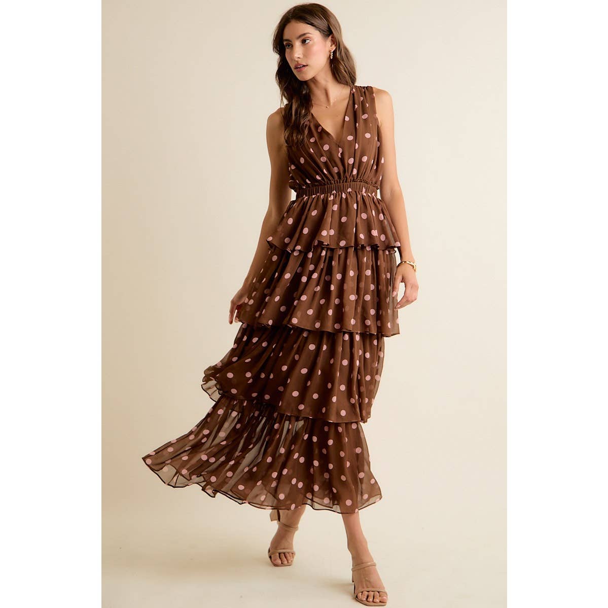 POLKA DOT CHIFFON TIERED MAXI LINED SLEEVELESS DRESS: BROWN/PINK / S