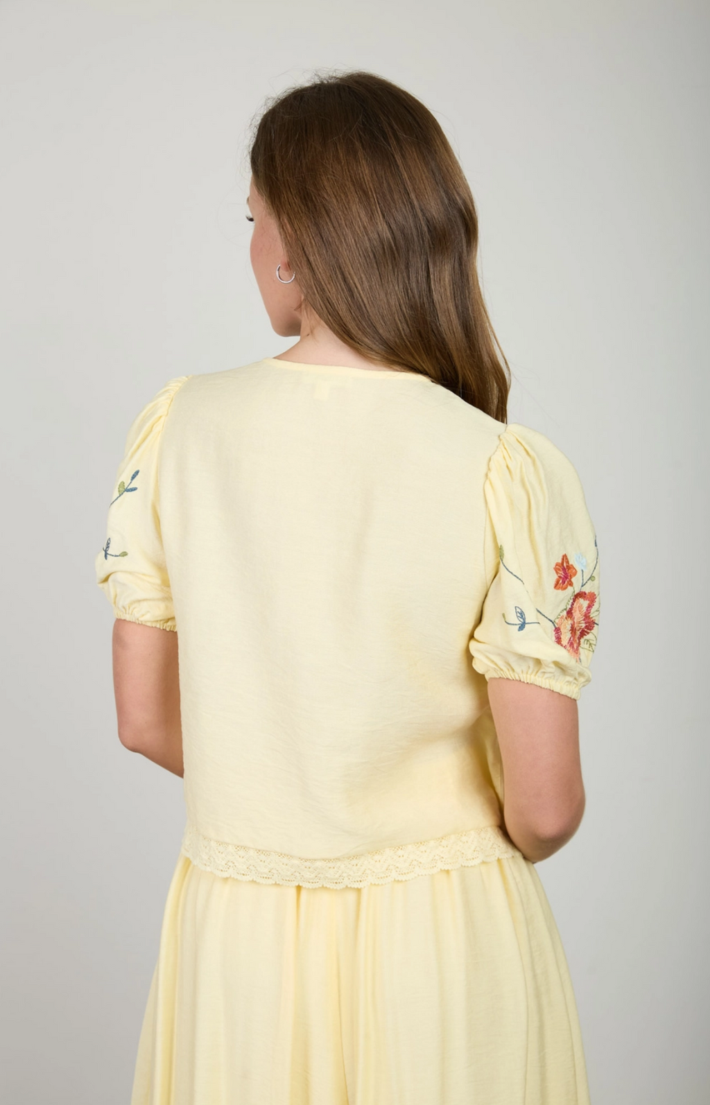 Buttercup Bloom Embroidered Set